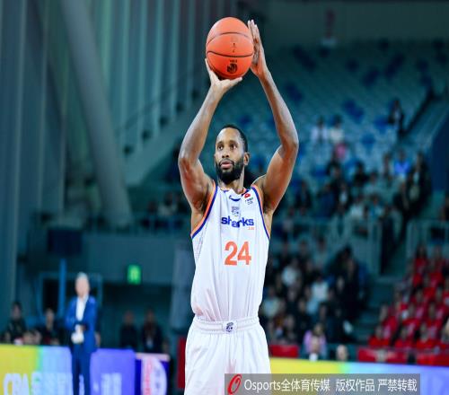 何峻毅,秒惊险夺冠,游泳春锦赛,227皇冠,227皇冠体育,227Crown,227皇冠体育官网